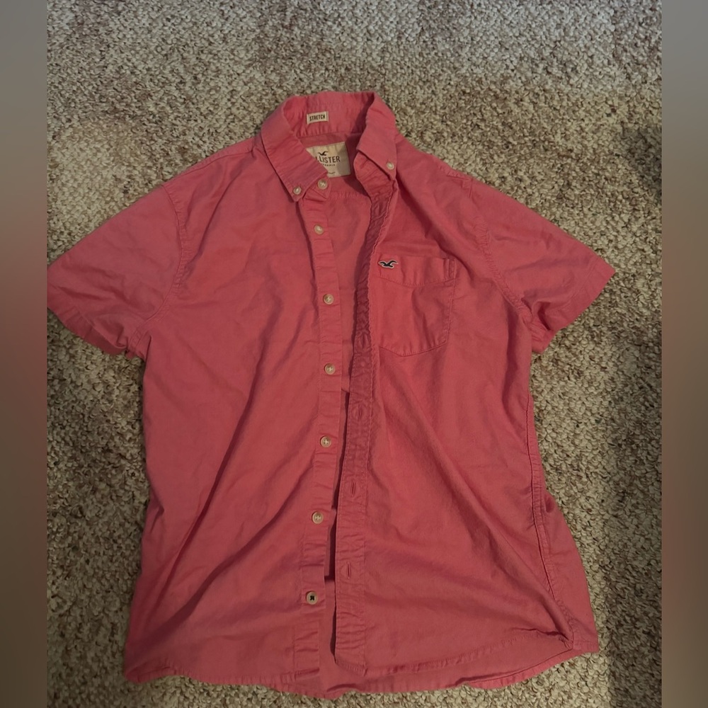 Men’s Hollister Pink Short-Sleeve Button-Up